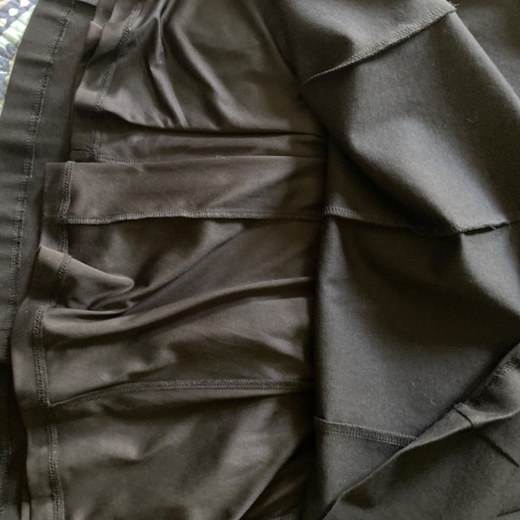 Boden Floral Lace Upper A-Line Pleated Longsleeve Black Dress - Size 6 R - Picture 7 of 11